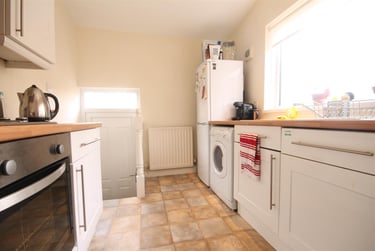 3 bed flat, Stratford Road, Jesmond Vale, Newcastle, NE65PB - Image 4